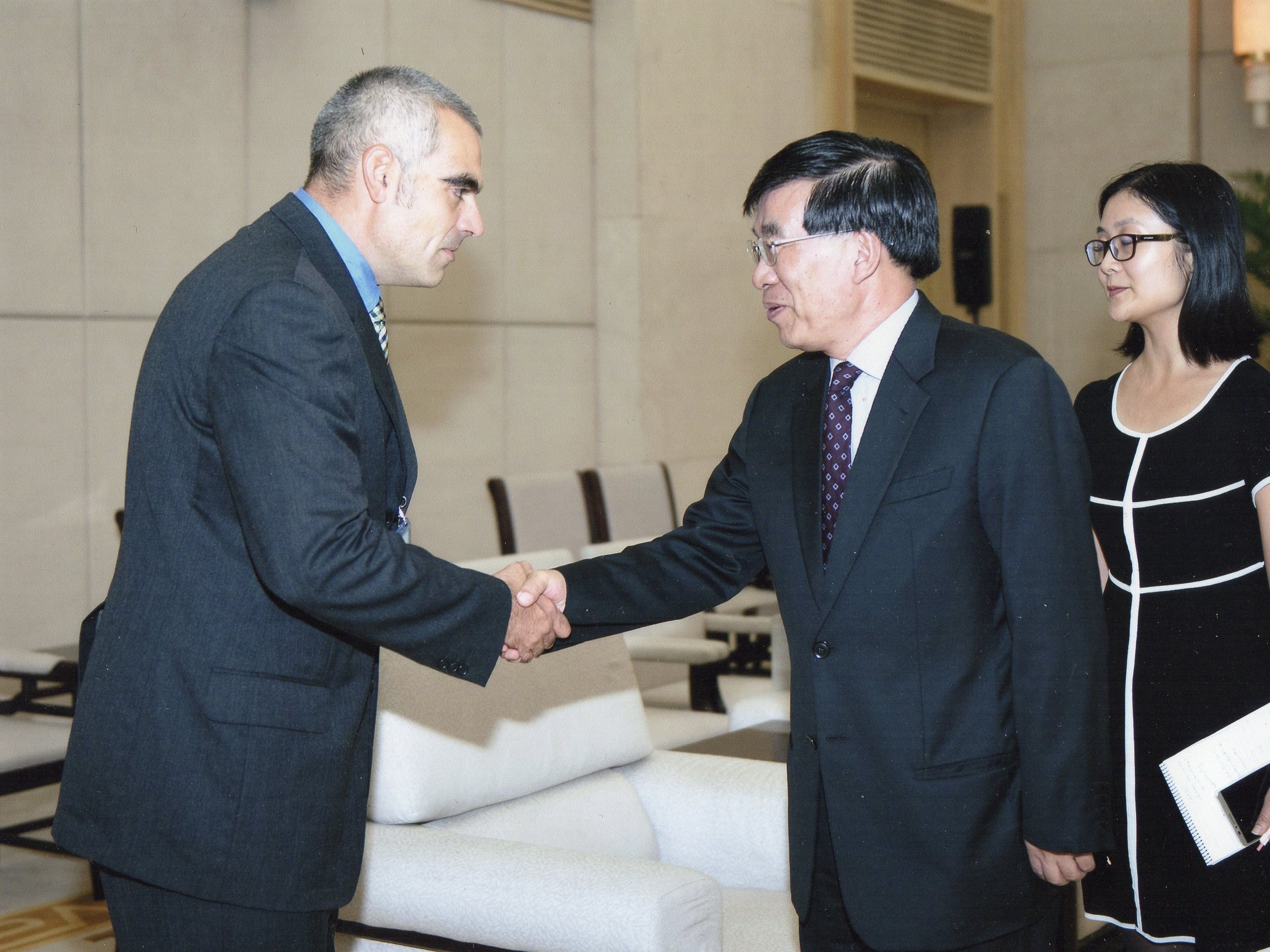 incontro con il viceministro degli Esteri cinese Liu Hongcai