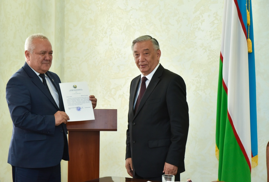 Elezioni in Uzbekistan il 4 Dicembre.