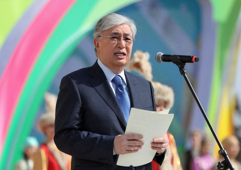 Il Presidente Tokayev annuncia un referendum sull’adozione degli emendamenti alla Costituzione