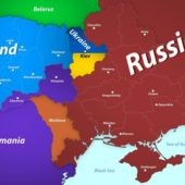 L'ex presidente russo Dmitry Medvedev presenta la futura mappa dell'Ucraina