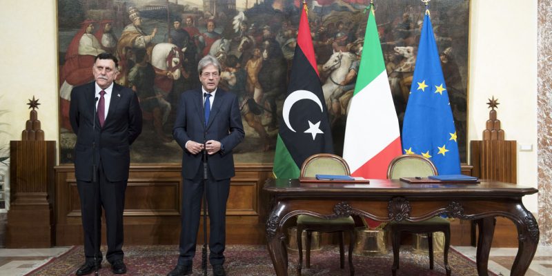 Italia - Libia: alle ONG proibito entrare nelle acque territoriali libiche