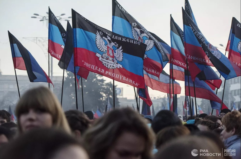 Le repubbliche popolari del Donbass si preparano all’attacco dell’Ucraina